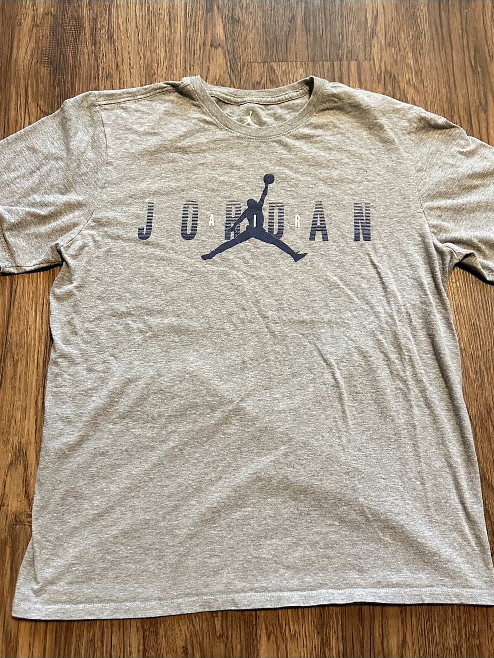 Jordan Men's Grey Jumpman Logo T-Shirt